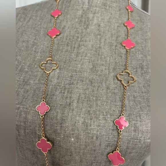 NYC PINK & GOLD TONE STATEMENT NECKLACE NWOT - Picture 9 of 12